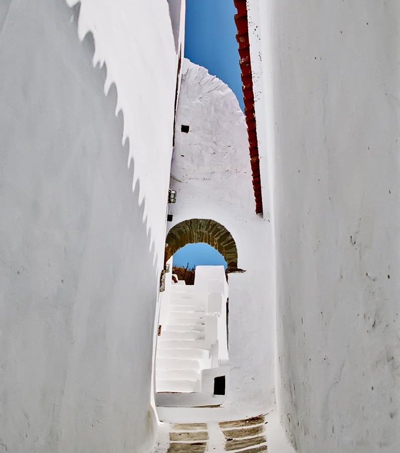 Luxury stay in Tinos - Tinos E-Houses