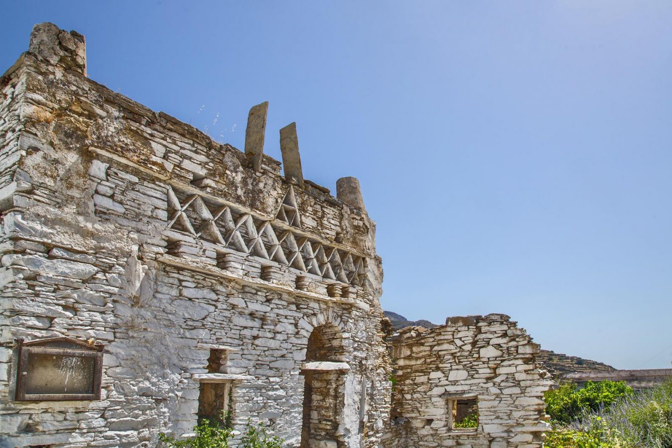 Luxury stay in Tinos - Tinos E-Houses